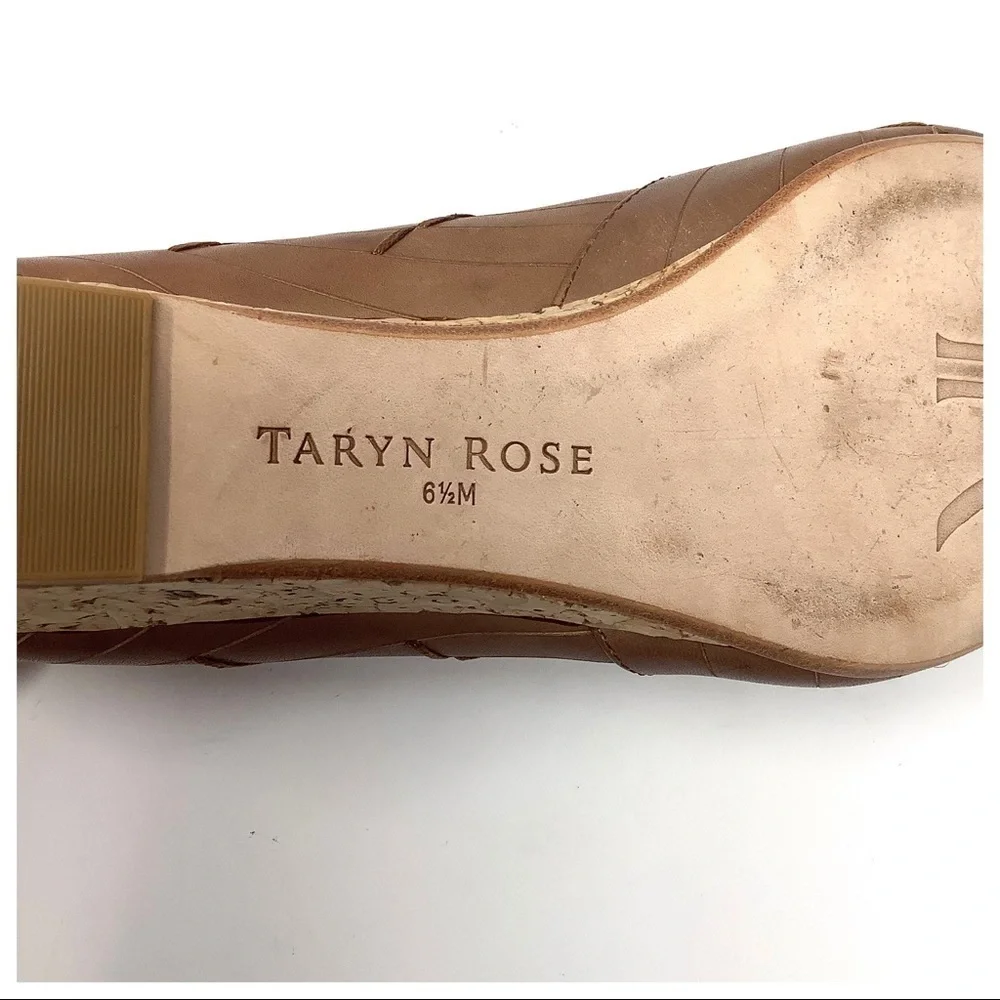 Taryn Rose reposhing this